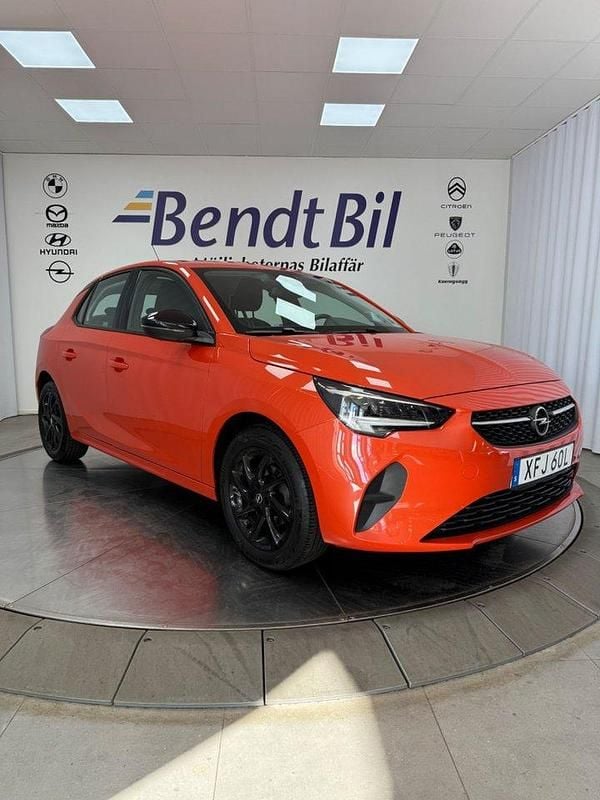 Orange Begagnad 2022 Opel Corsa Design Edition Halvkombi | 149 500 kr (Marknadspris) - Bild 1/4