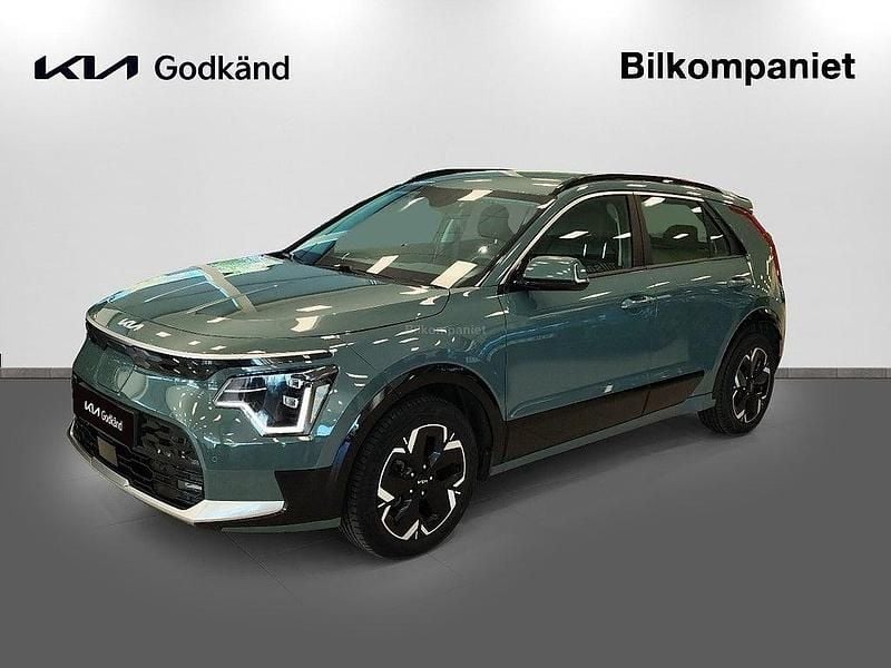 Grön Begagnad 2022 Kia e-Niro EX SUV | 319 800 kr (Marknadspris) - Bild 1/4
