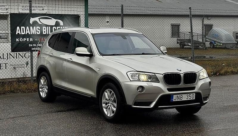 Begagnad BMW X3 184 HK (135 kW) 2011 Ljusgrå SUV