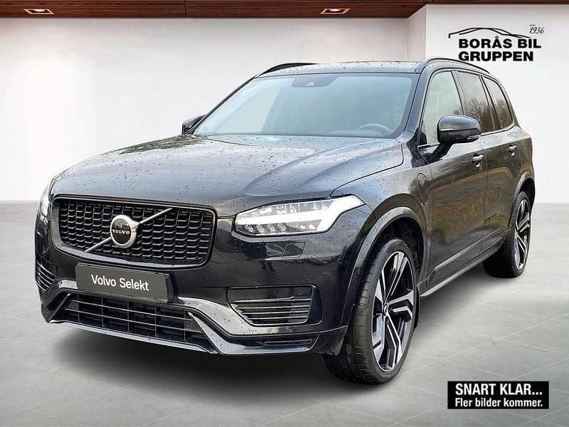 Svart Begagnad 2021 Volvo XC90 R-Design SUV | 519 000 kr (Marknadspris) - Bild 1/3