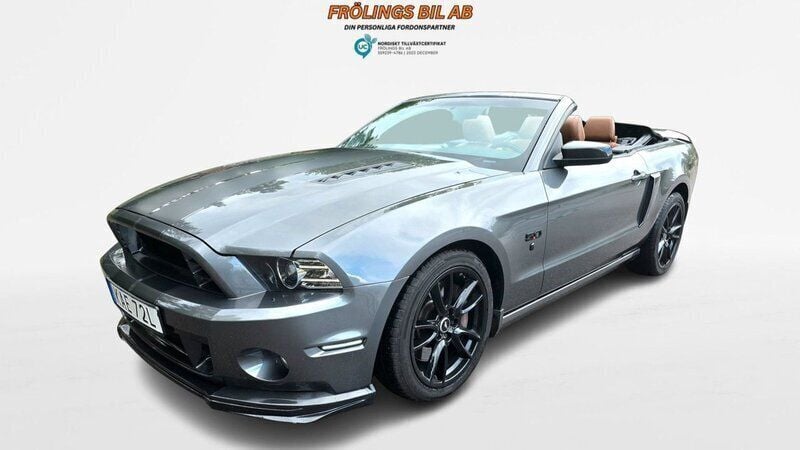 Mörkgrå Begagnad 2014 Ford Mustang GT Convertible Cab | 319 900 kr (Dyr) - Bild 1/4