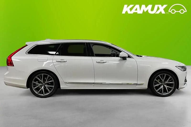 Begagnad Volvo V90 Inscription 150 HK (110 kW) 2019 Vit Kombi