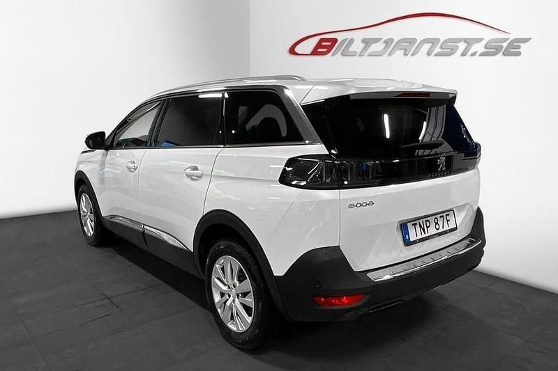 Begagnad Peugeot 5008 Allure 132 HK (97 kW) 2021 Vit SUV