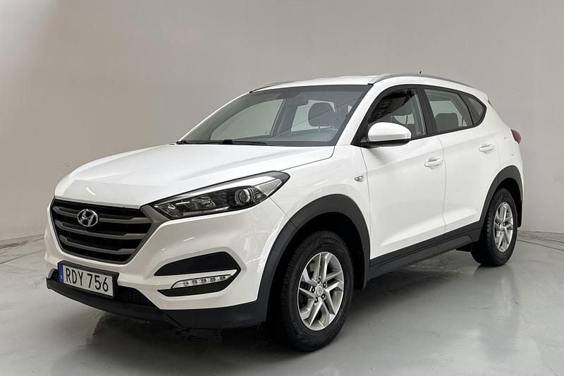 Vit Begagnad 2017 Hyundai Tucson Select SUV | 134 900 kr - Bild 1/4