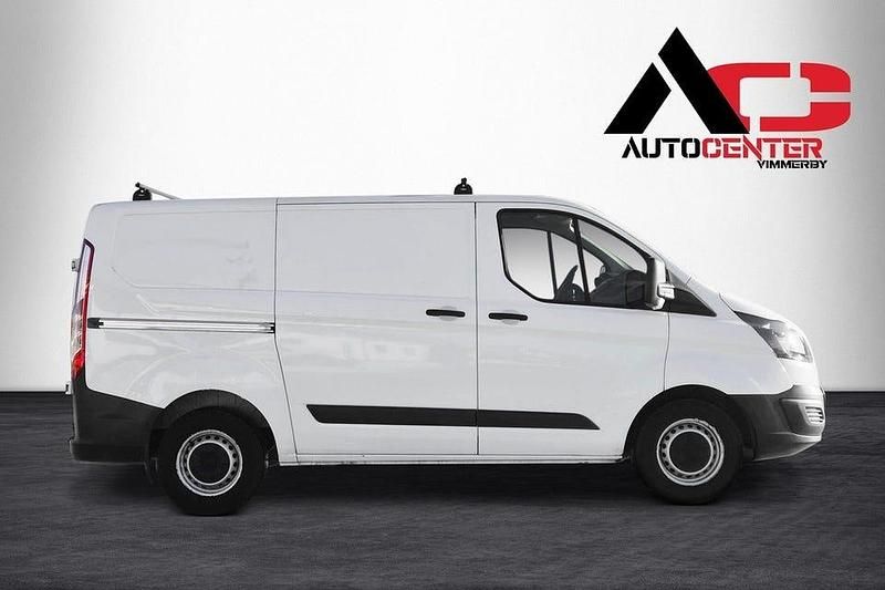 Begagnad Ford Transit Custom 101 HK (74 kW) 2014 Vit Van