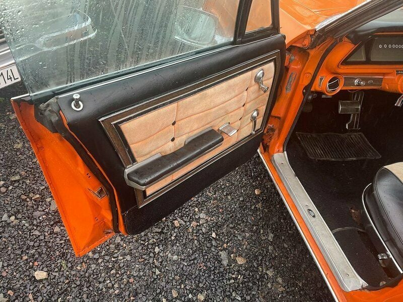 Begagnad Chevrolet Caprice 198 HK (145 kW) 1966 Orange Sedan