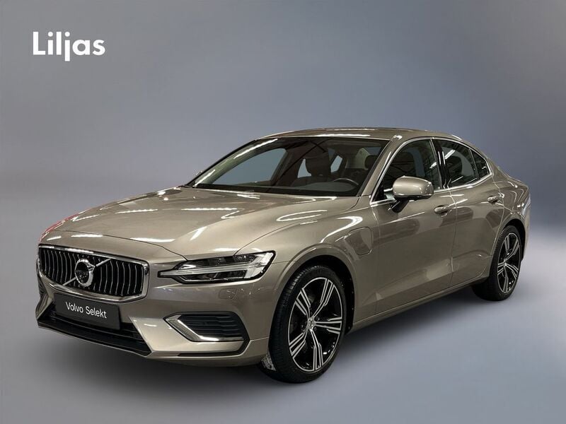 Grå Begagnad 2020 Volvo S60 Inscription Sedan | 399 000 kr (Lite dyr) - Bild 1/3