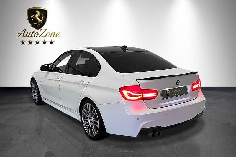 Begagnad BMW 318 M Sport 136 HK (100 kW) 2016 Vit Sedan