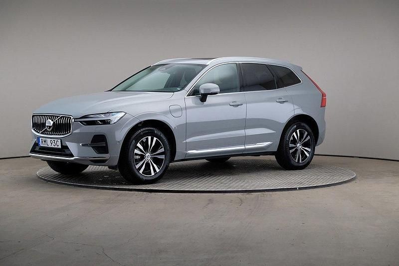 Grå Begagnad 2024 Volvo XC60 Core SUV | 509 000 kr (Bra pris) - Bild 1/4