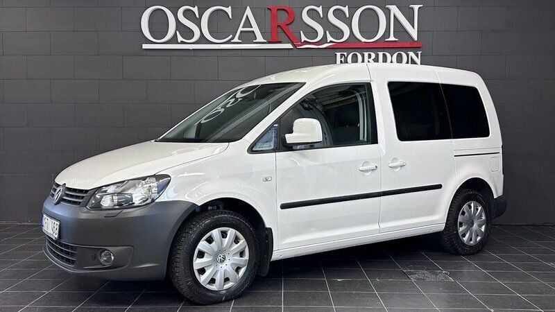 Vit Begagnad 2011 VW Caddy Life Minibuss | 99 900 kr (Dyr) - Bild 1/4