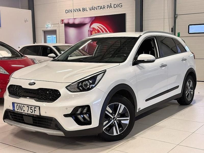 Vit Begagnad 2019 Kia Niro Advance SUV | 189 000 kr (Marknadspris) - Bild 1/4