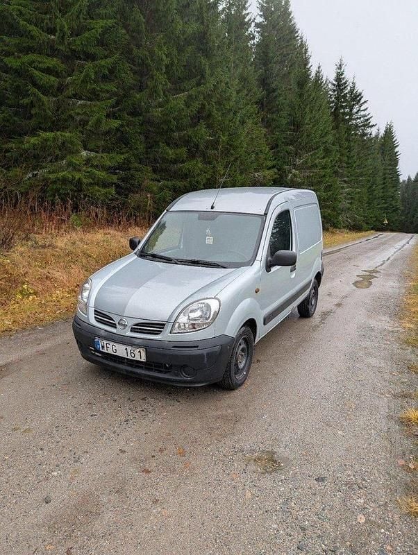 Begagnad 2004 Nissan Kubistar Van | 16 000 kr - Bild 1/4