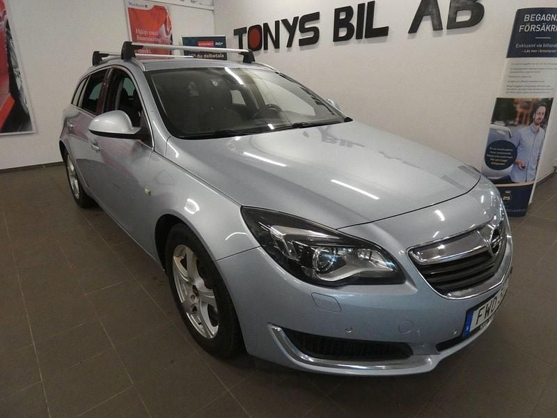 Grå Begagnad 2015 Opel Insignia Business Kombi | 59 900 kr (Bra pris) - Bild 1/4