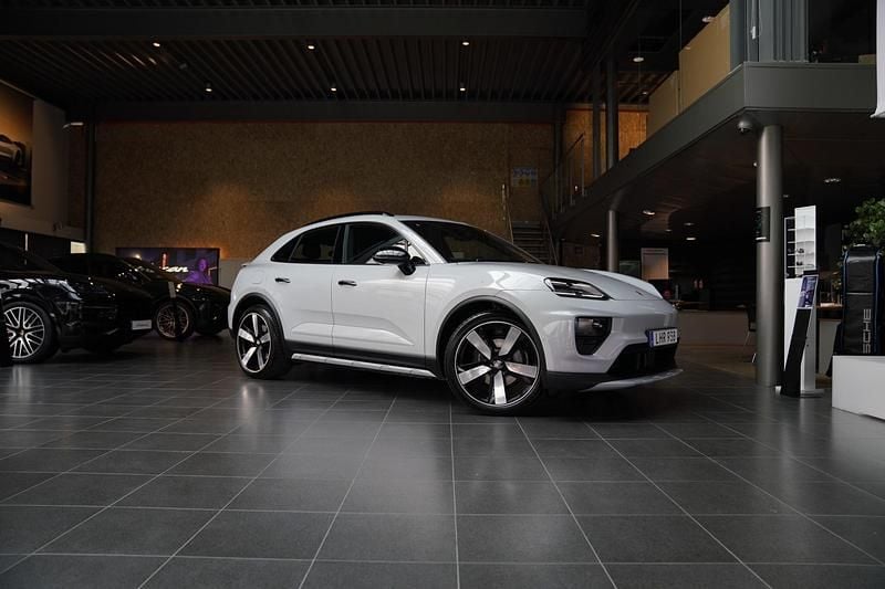 Ny 2025 Porsche Macan SUV | 1 231 100 kr - Bild 1/4