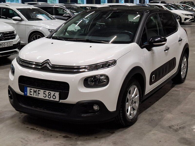 Vit Begagnad 2018 Citroën C3 PureTech Halvkombi | 109 900 kr (Marknadspris) - Bild 1/4