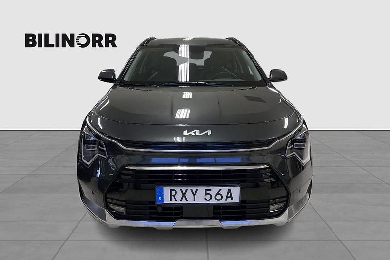 Begagnad Kia Niro Advance 185 HK (136 kW) 2022 Grå SUV