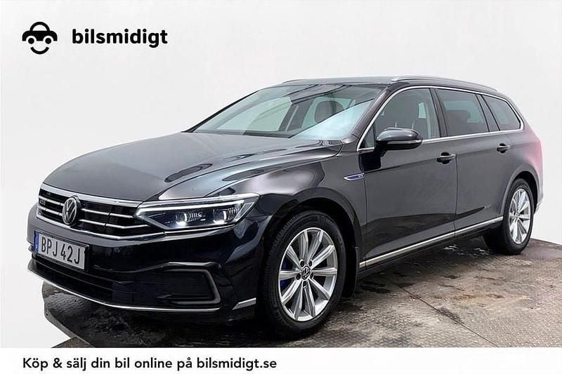 Begagnad VW Passat Business 218 HK (160 kW) 2022 Svart Kombi