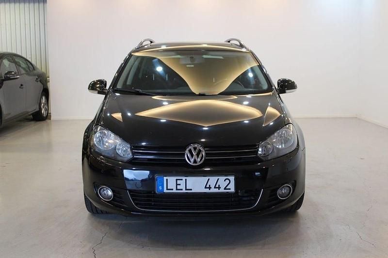 Begagnad VW Golf VI GT 141 HK (103 kW) 2011 Svart Halvkombi
