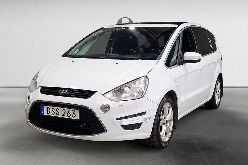 Vit Begagnad 2014 Ford S-MAX Business Edition Minibuss | 74 900 kr (Marknadspris) - Bild 1/3