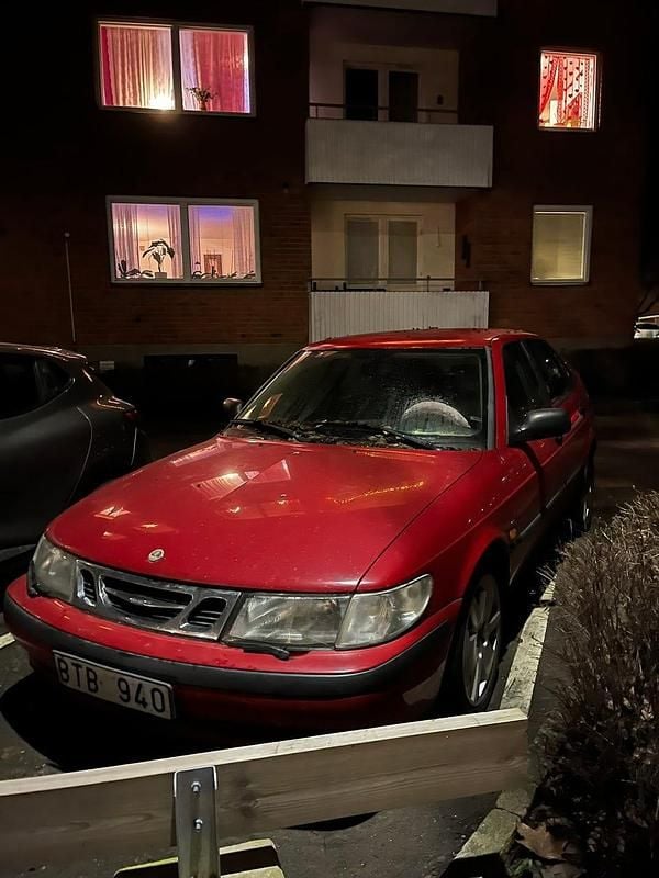 Begagnad 1999 Saab 9-3 | 8 000 kr (Bra pris) - Bild 1/4