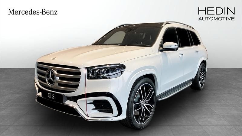 Vit (white) Ny 2025 Mercedes GLS450 Edition SUV | 1 250 500 kr - Bild 1/4