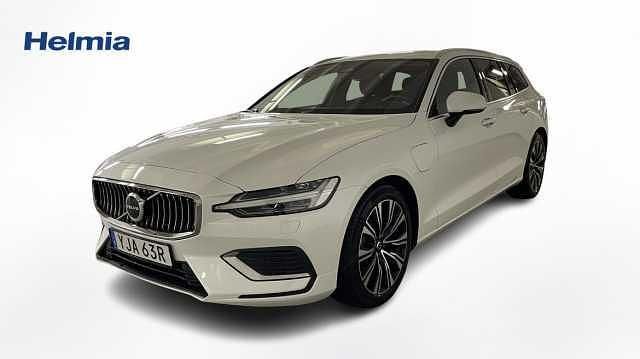 Vit Begagnad 2024 Volvo V60 Core Kombi | 429 000 kr (Marknadspris) - Bild 1/4
