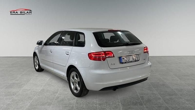 Begagnad Audi A3 140 HK (102 kW) 2012 Vit Halvkombi