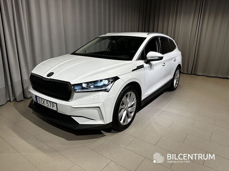 Vit Begagnad 2021 Skoda Enyaq iV SUV | 294 700 kr (Superpris) - Bild 1/4
