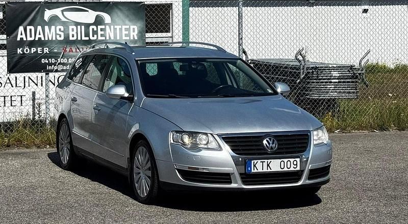 Silver Begagnad 2010 VW Passat Sportline Kombi | 53 900 kr (Lite dyr) - Bild 1/4