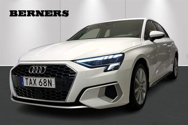 Vit Begagnad 2021 Audi A3 Proline | 214 900 kr (Marknadspris) - Bild 1/4