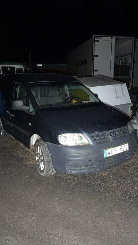 Grå Begagnad 2005 VW Caddy Minibuss | 5 000 kr (Bra pris) - Bild 1/3
