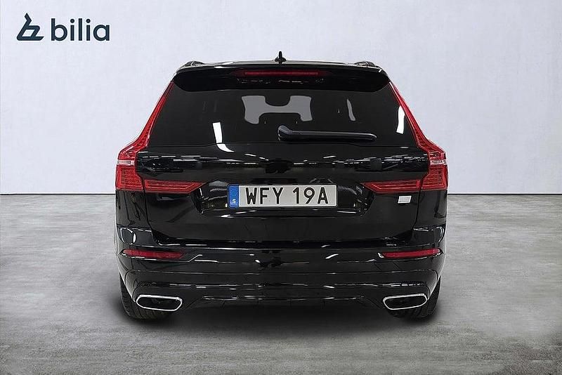 Begagnad Volvo XC60 2021 Svart SUV