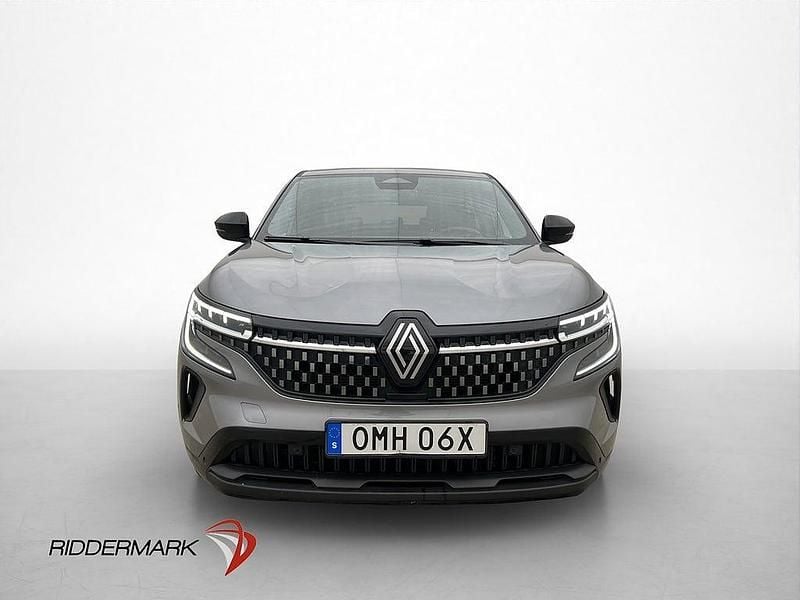 Begagnad Renault Austral 200 HK (147 kW) 2024 Grå SUV