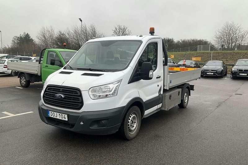 Vit Begagnad 2015 Ford Transit | 90 000 kr (Bra pris) - Bild 1/4