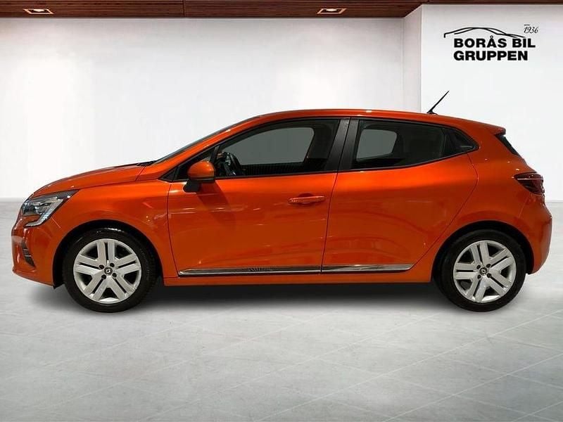 Begagnad Renault Clio V Zen 91 HK (66 kW) 2023 Orange