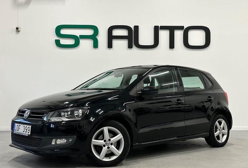 Svart Begagnad 2011 VW Polo Halvkombi | 94 900 kr (Lite dyr) - Bild 1/4