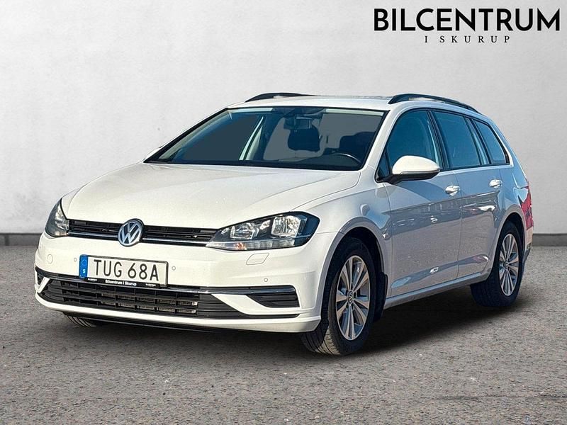 Vit Begagnad 2020 VW Golf VII Kombi | 89 900 kr (Marknadspris) - Bild 1/4