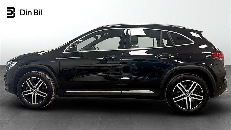 Begagnad Mercedes GLA250 160 HK (117 kW) 2021 Svart SUV