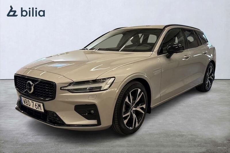 Silver Begagnad 2024 Volvo V60 Plus Kombi | 384 900 kr (Marknadspris) - Bild 1/3
