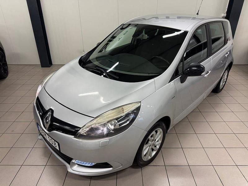 Begagnad Renault Scénic III LIMITED 110 HK (80 kW) 2015 Silver Minibuss
