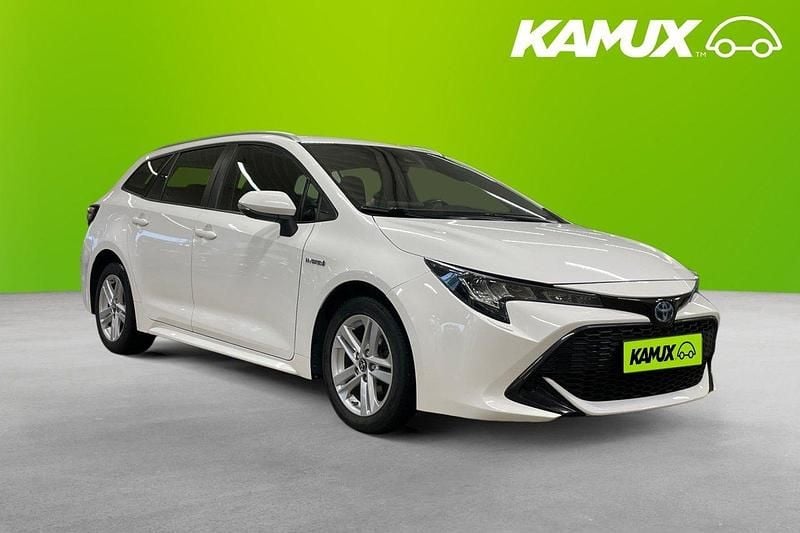 Vit Begagnad 2019 Toyota Corolla Kombi | 174 800 kr (Marknadspris) - Bild 1/4