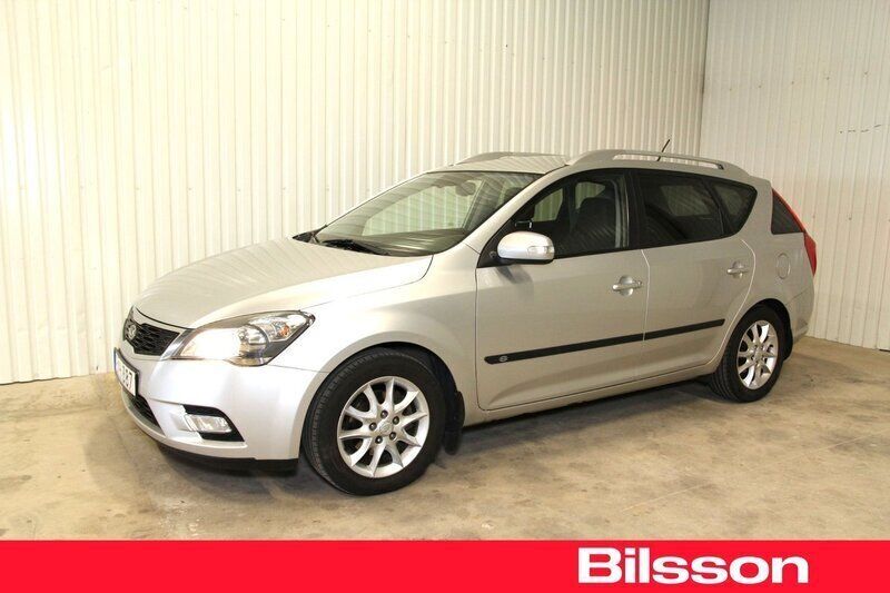 Silver Begagnad 2010 Kia Ceed Kombi | 92 000 kr (Marknadspris) - Bild 1/4