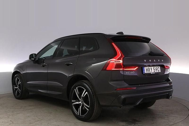 Begagnad Volvo XC60 R-Design 253 HK (186 kW) 2021 Grå SUV