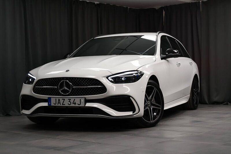 Vit Begagnad 2024 Mercedes C300e Premium Kombi | 539 000 kr (Marknadspris) - Bild 1/4