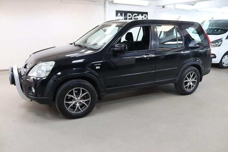 Svart Begagnad 2005 Honda CR-V SUV | 19 900 kr (Superpris) - Bild 1/4