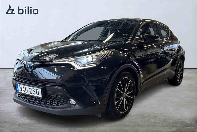 Svart Begagnad 2018 Toyota C-HR SUV | 244 900 kr - Bild 1/1