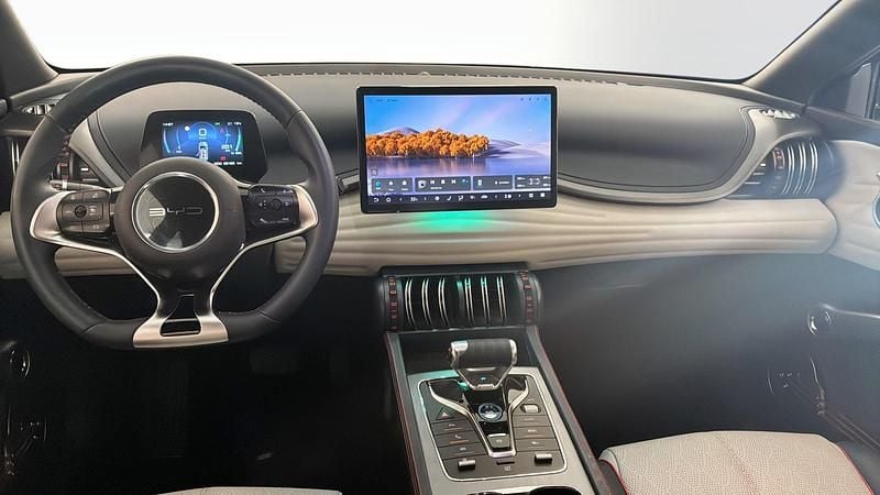 Begagnad BYD Atto 3 Comfort 150 kW (204 HK) 2023 Blå SUV