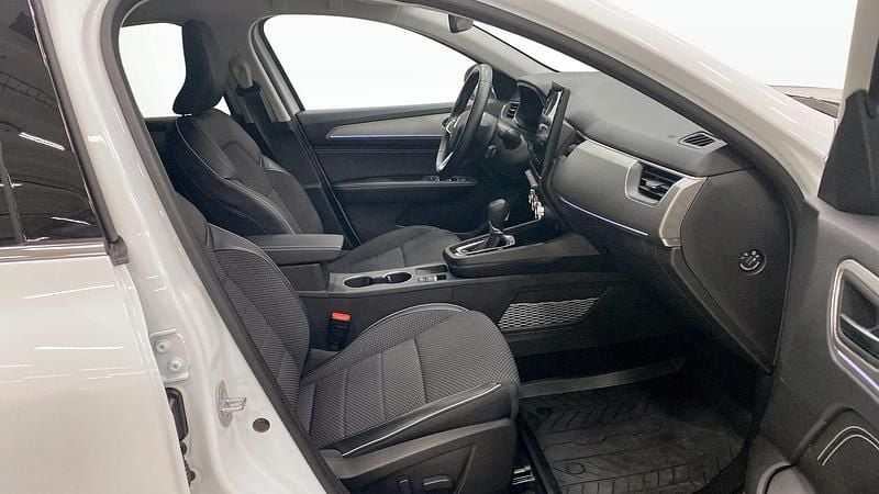 Begagnad Renault Arkana 143 HK (105 kW) 2023 Vit SUV