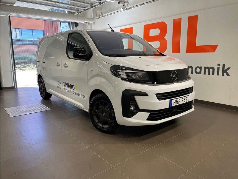 Vit (vit kaolin) Begagnad 2024 Opel Vivaro Elite Van | 424 875 kr - Bild 1/4
