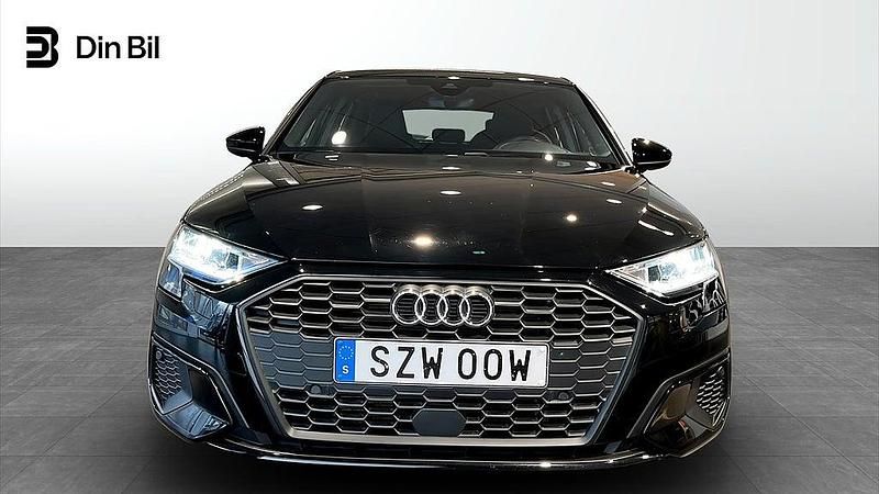 Begagnad Audi A3 Sportback Proline 150 HK (110 kW) 2023 Svart Halvkombi